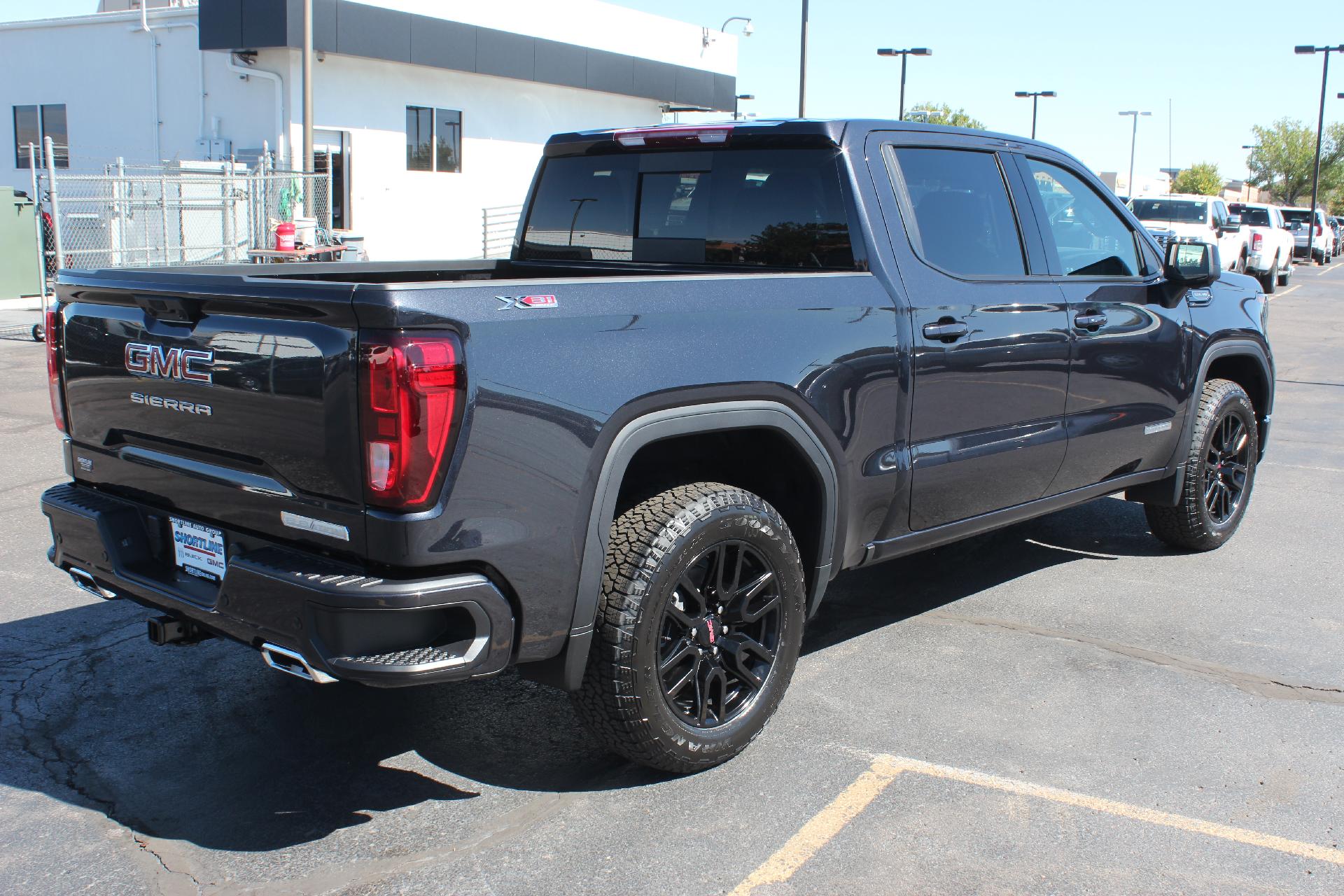 2025 GMC Sierra 1500 Vehicle Photo in AURORA, CO 80012-4011