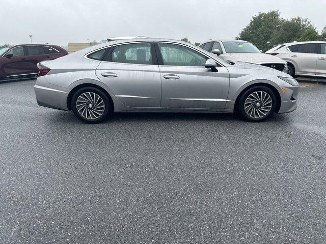 2020 Hyundai SONATA Hybrid Vehicle Photo in Harrisburg, PA 17111