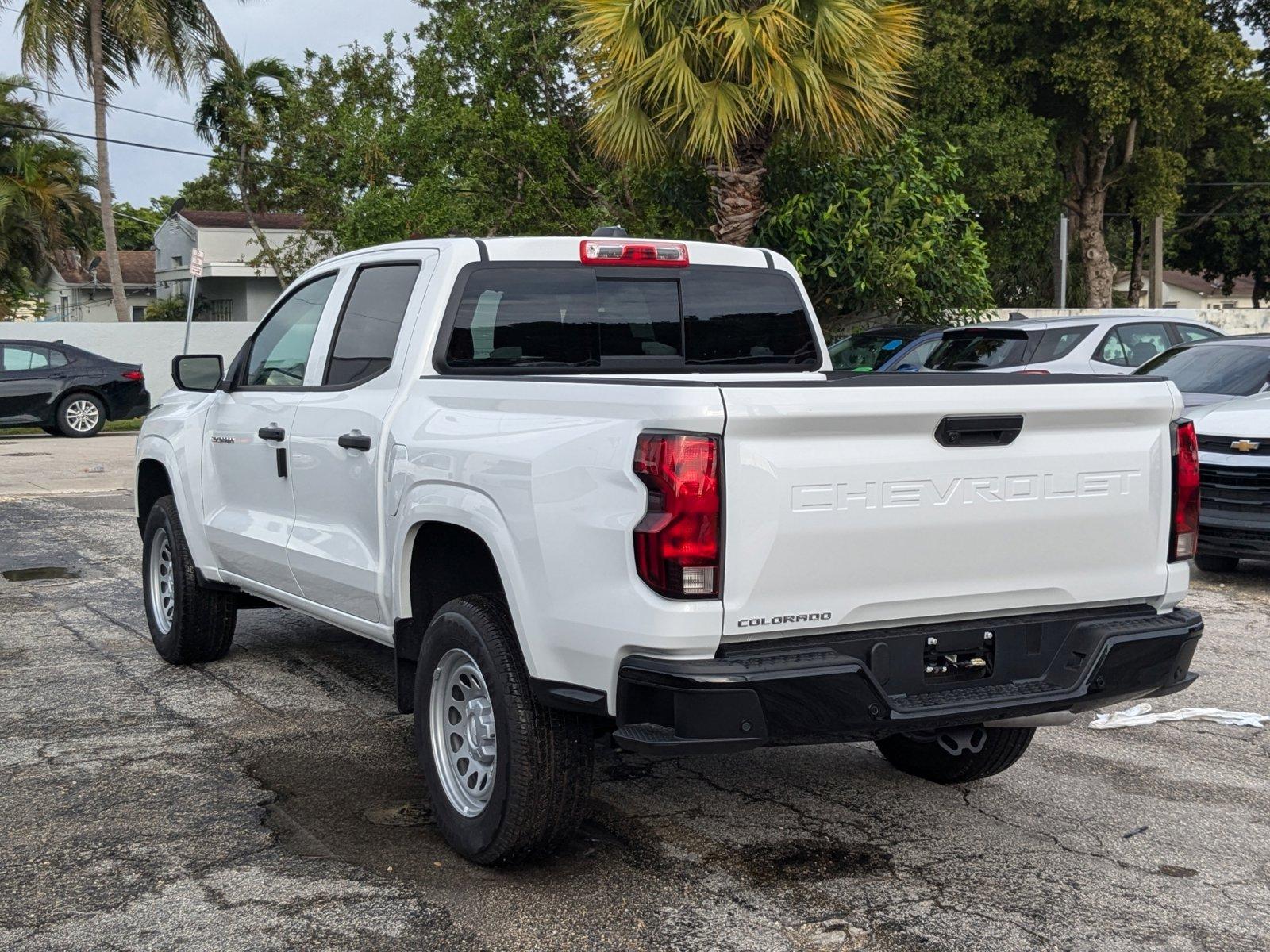 2024 Chevrolet Colorado Vehicle Photo in MIAMI, FL 33134-2699