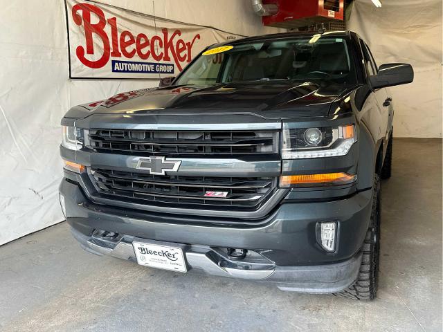 2017 Chevrolet Silverado 1500 Vehicle Photo in RED SPRINGS, NC 28377-1640