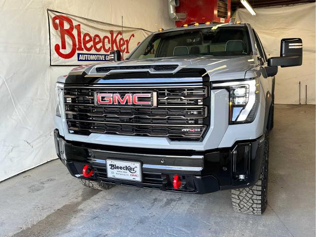 2025 GMC Sierra 2500 HD Vehicle Photo in RED SPRINGS, NC 28377-1640