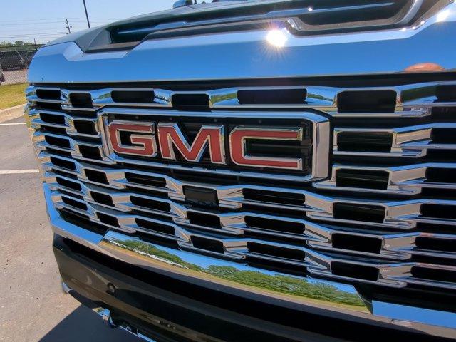 2024 GMC Sierra 2500 HD Vehicle Photo in ALBERTVILLE, AL 35950-0246