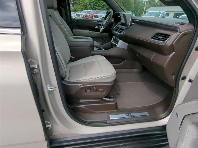 2022 GMC Yukon Vehicle Photo in ALBERTVILLE, AL 35950-0246