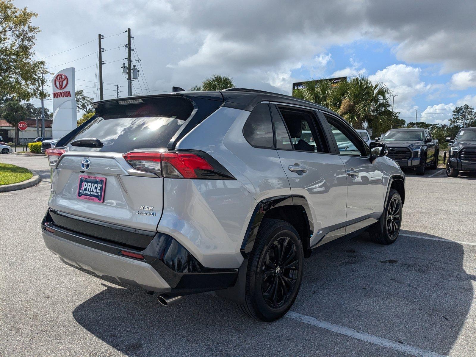 2024 Toyota RAV4 Vehicle Photo in Winter Park, FL 32792