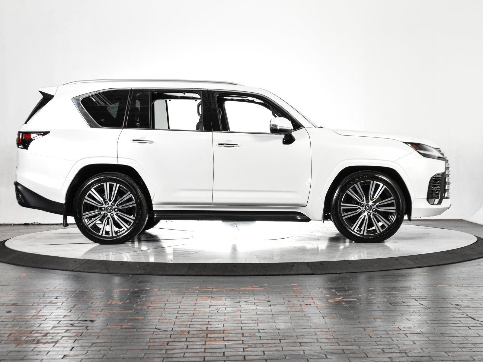 2024 Lexus LX 600 Vehicle Photo in DALLAS, TX 75235