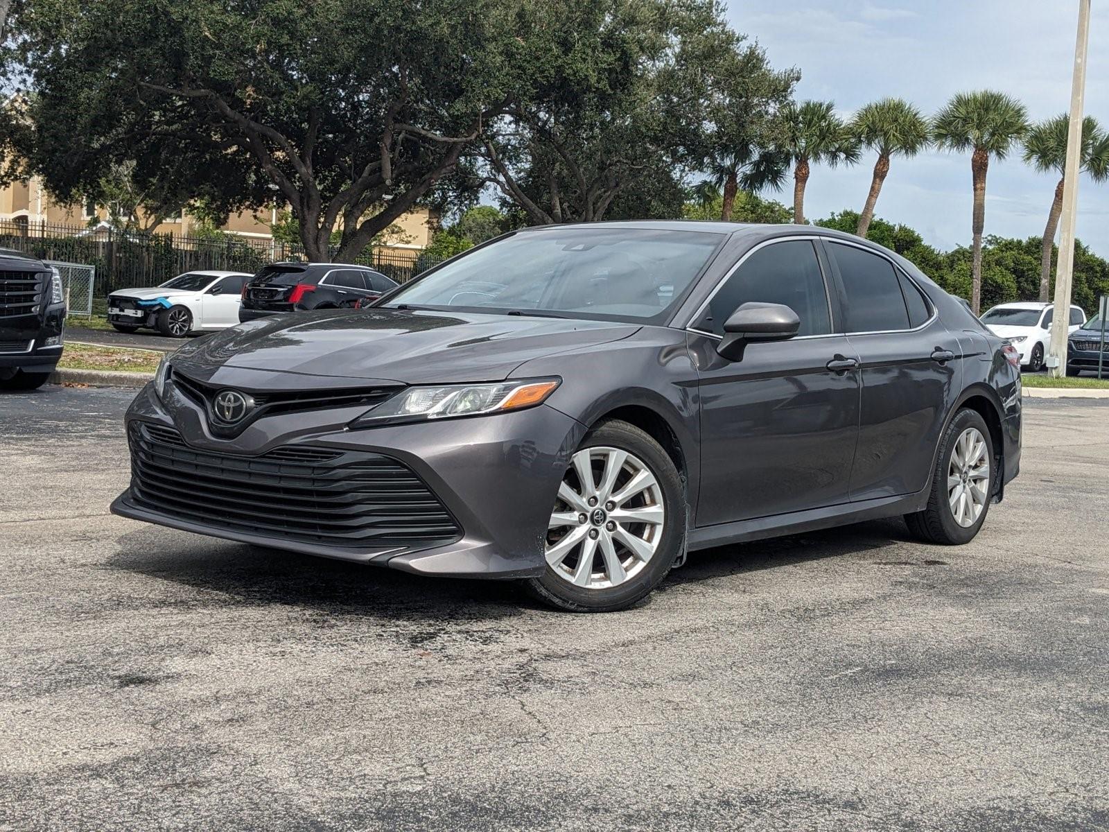 2019 Toyota Camry Vehicle Photo in WEST PALM BEACH, FL 33407-3296