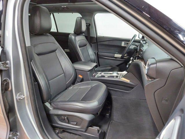 2022 Ford Explorer Vehicle Photo in SAUK CITY, WI 53583-1301