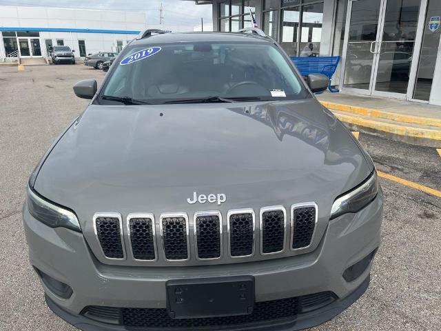 Used 2019 Jeep Cherokee Latitude Plus with VIN 1C4PJMLB8KD425901 for sale in Kenner, LA