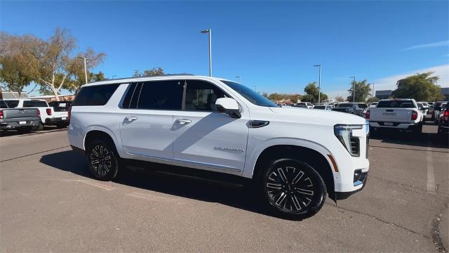 2025 GMC Yukon XL Vehicle Photo in GOODYEAR, AZ 85338-1310