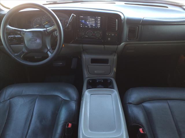 2001 Chevrolet Tahoe Vehicle Photo in Denton, TX 76205