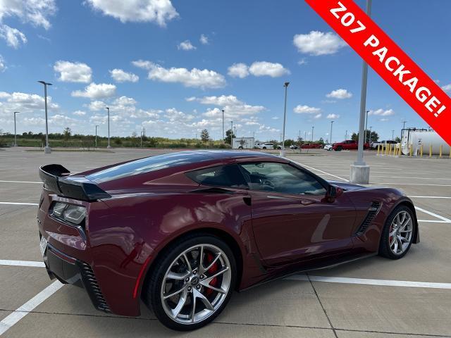 2019 Chevrolet Corvette Vehicle Photo in TERRELL, TX 75160-3007