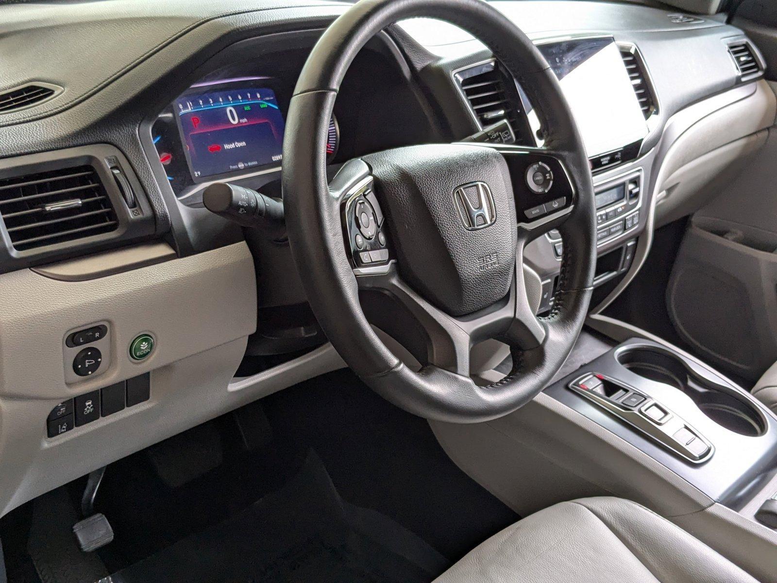 2022 Honda Pilot Vehicle Photo in Miami, FL 33015