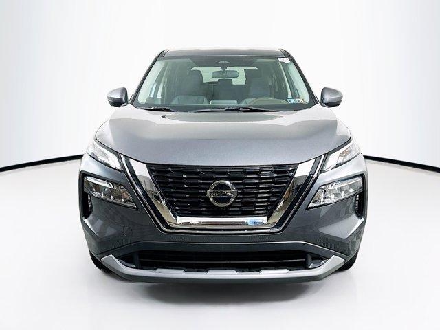 2021 Nissan Rogue Vehicle Photo in Doylestown, PA 18901