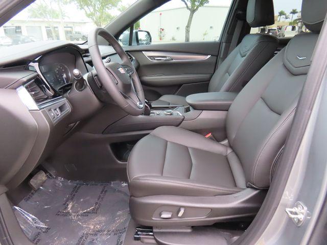 2024 Cadillac XT6 Vehicle Photo in DELRAY BEACH, FL 33483-3294