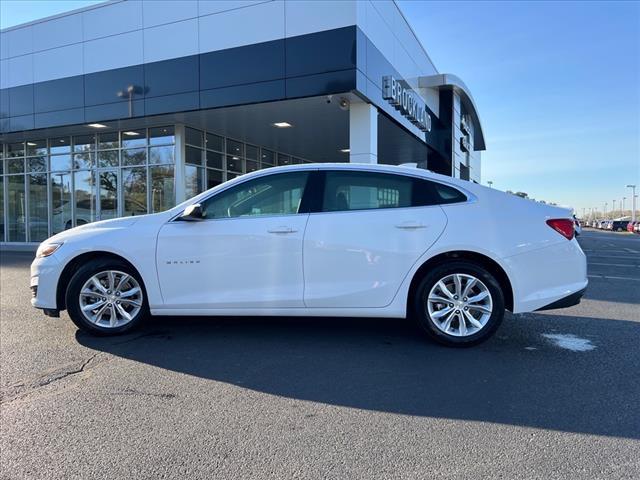 Certified 2024 Chevrolet Malibu 1LT with VIN 1G1ZD5ST5RF124395 for sale in Columbia, IL