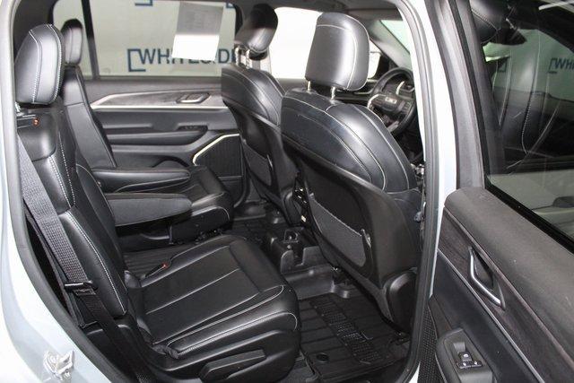 2021 Jeep Grand Cherokee L Vehicle Photo in SAINT CLAIRSVILLE, OH 43950-8512