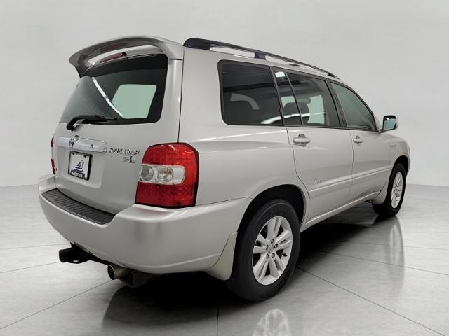 2007 Toyota Highlander Hybrid Vehicle Photo in Oshkosh, WI 54904