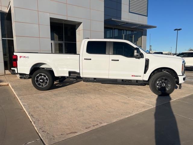 2024 Ford Super Duty F-350 SRW Vehicle Photo in Winslow, AZ 86047-2439