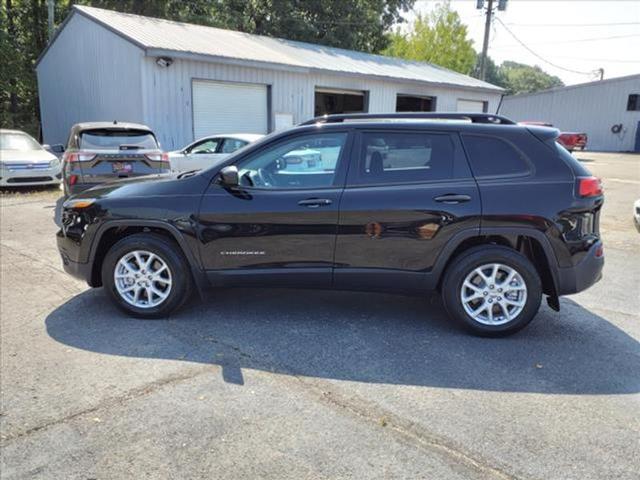 Used 2017 Jeep Cherokee Sport with VIN 1C4PJMAB2HW656468 for sale in Hartselle, AL