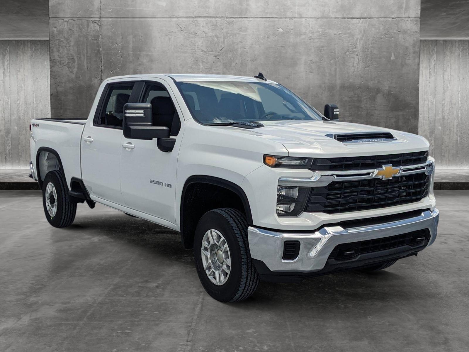 2024 Chevrolet Silverado 2500 HD Vehicle Photo in PEMBROKE PINES, FL 33024-6534