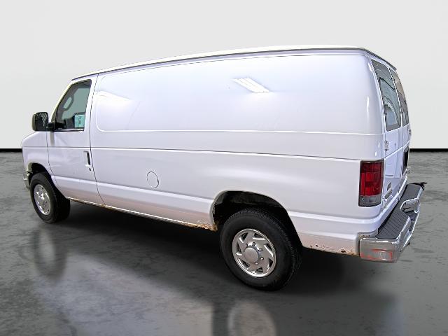 2010 Ford Econoline Cargo Van Vehicle Photo in HANNIBAL, MO 63401-5401