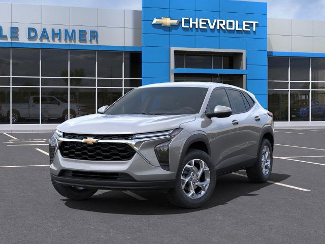 2025 Chevrolet Trax Vehicle Photo in TOPEKA, KS 66609-0000