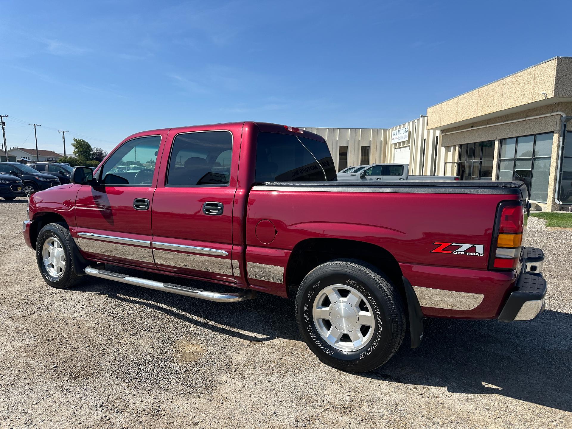 Used 2005 GMC Sierra 1500 SLE with VIN 2GTEK13TX51364689 for sale in Conrad, MT