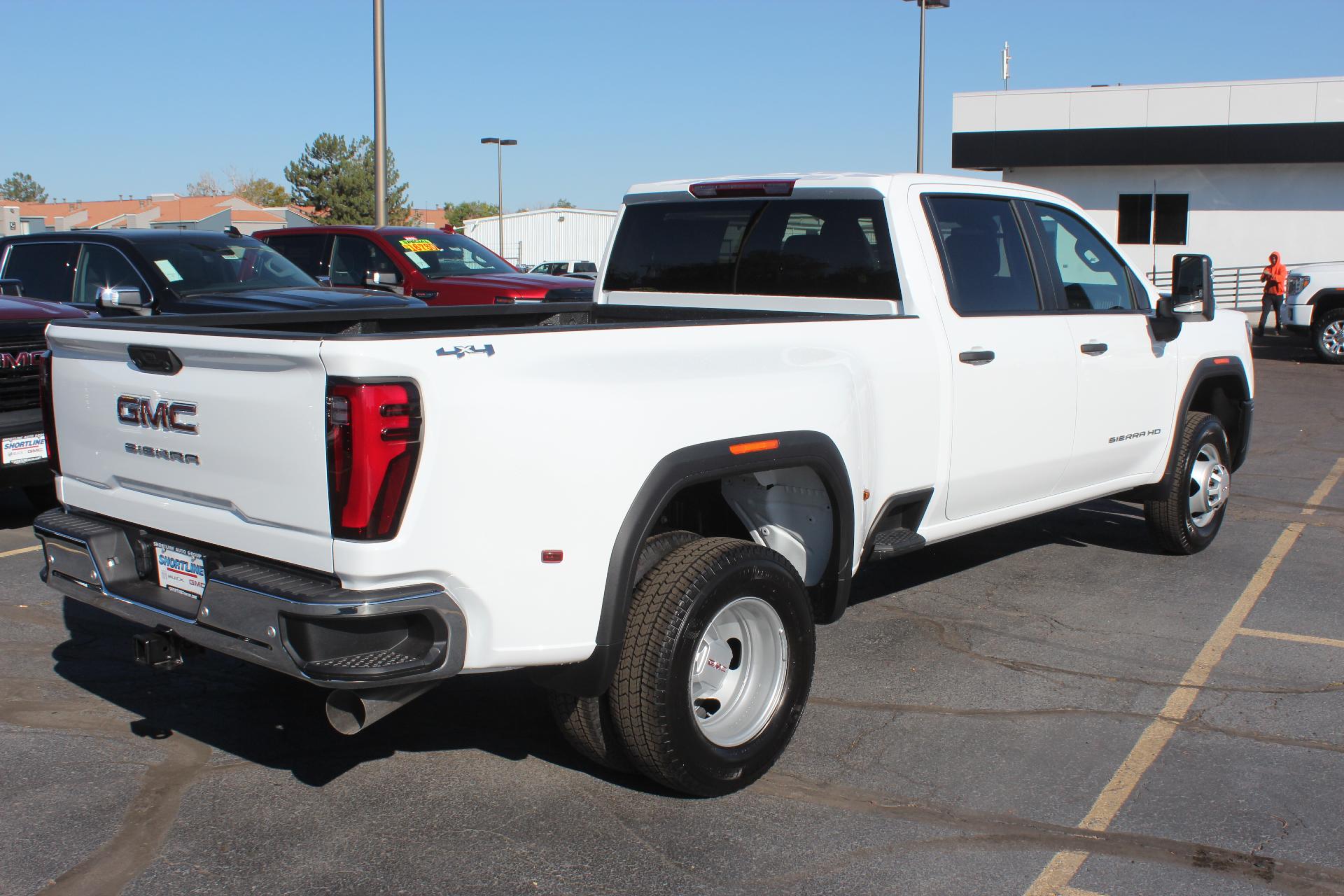 2025 GMC Sierra 3500 HD Vehicle Photo in AURORA, CO 80012-4011