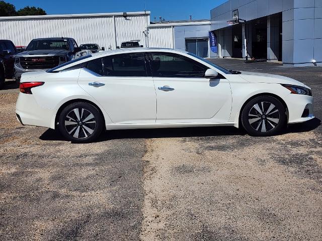 2019 Nissan Altima Vehicle Photo in PARIS, TX 75460-2116