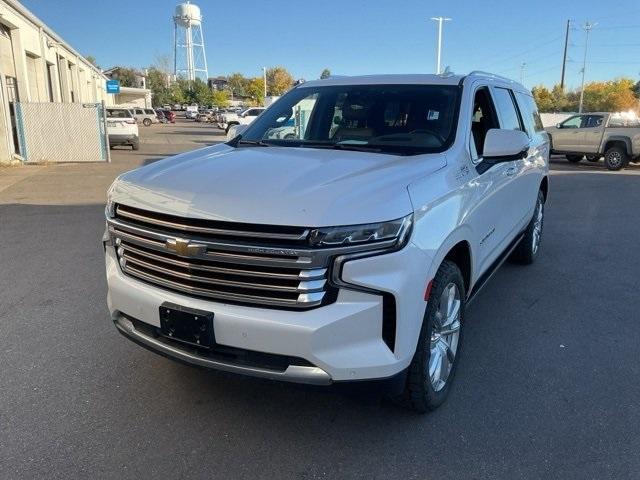 2022 Chevrolet Suburban Vehicle Photo in ENGLEWOOD, CO 80113-6708