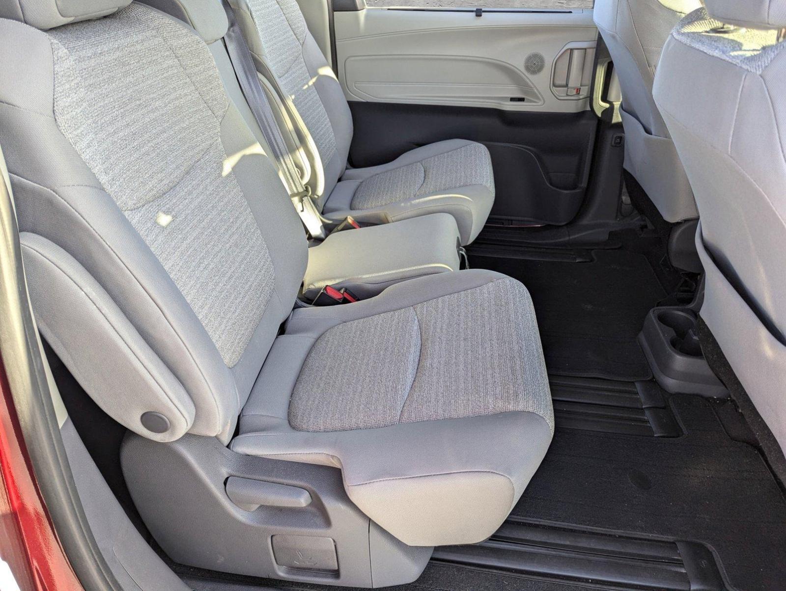 2021 Toyota Sienna Vehicle Photo in Ft. Myers, FL 33907