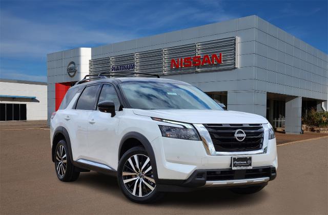 2025 Nissan Pathfinder Vehicle Photo in Denison, TX 75020