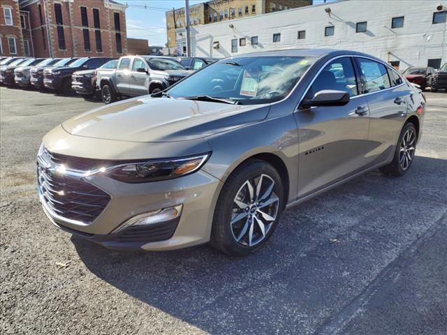 2025 Chevrolet Malibu Vehicle Photo in INDIANA, PA 15701-1897