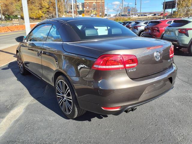 2015 Volkswagen Eos Vehicle Photo in TARENTUM, PA 15084-1435