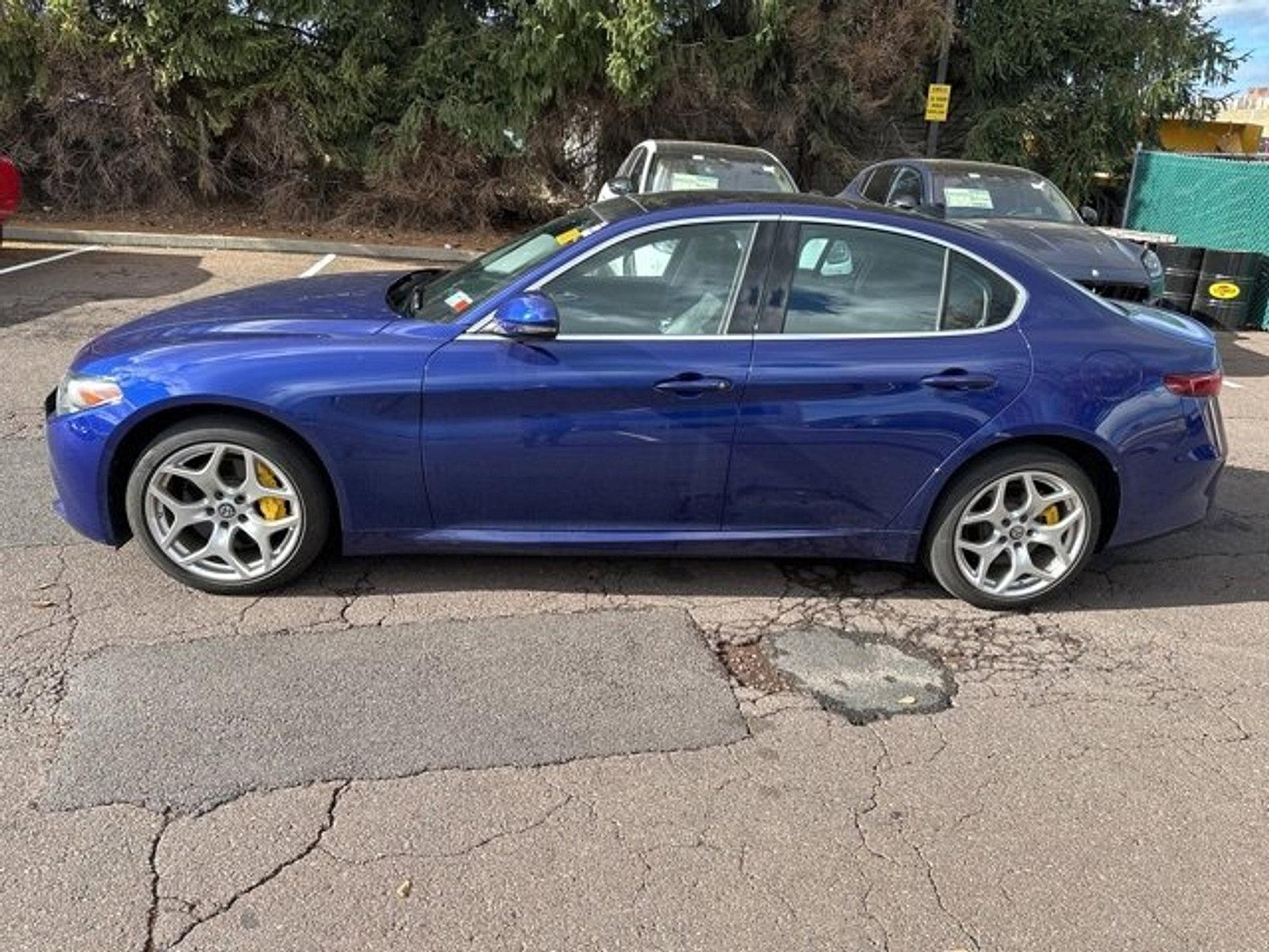 2021 Alfa Romeo Giulia Vehicle Photo in Willow Grove, PA 19090