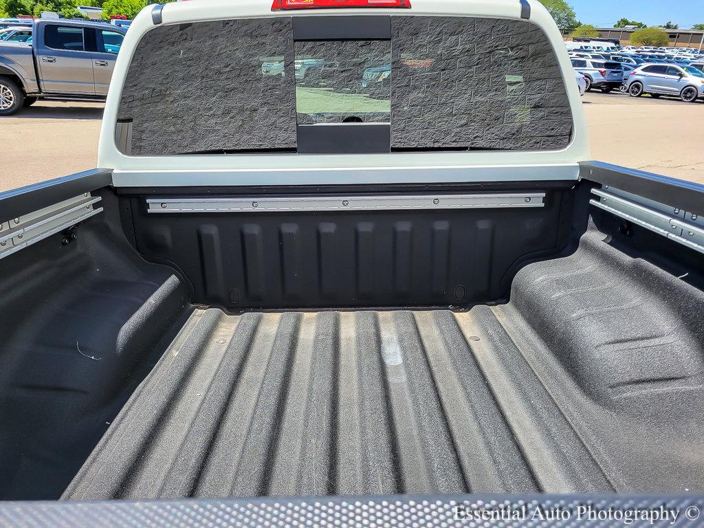 2023 Nissan Frontier Vehicle Photo in Saint Charles, IL 60174