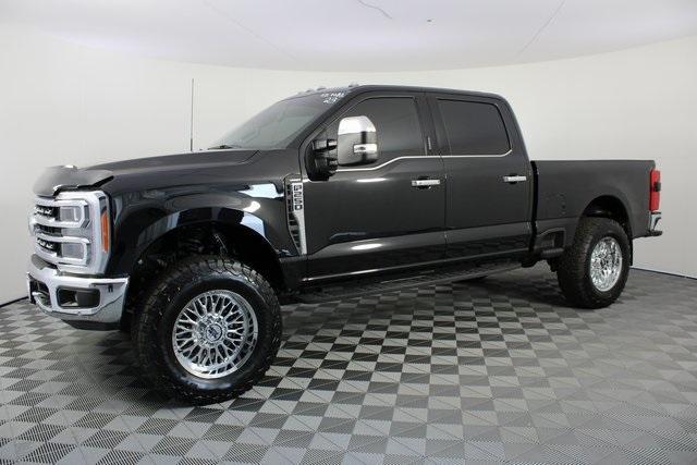 Used 2023 Ford F-250 Super Duty Lariat with VIN 1FT8W2BN5PEE24082 for sale in Aurora, MO