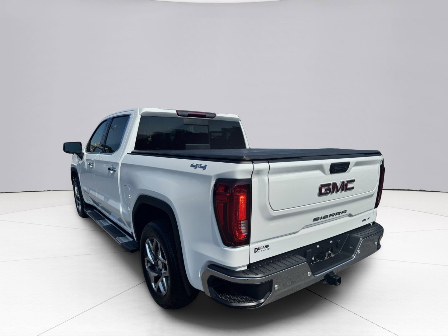 2023 GMC Sierra 1500 Vehicle Photo in LEOMINSTER, MA 01453-2952