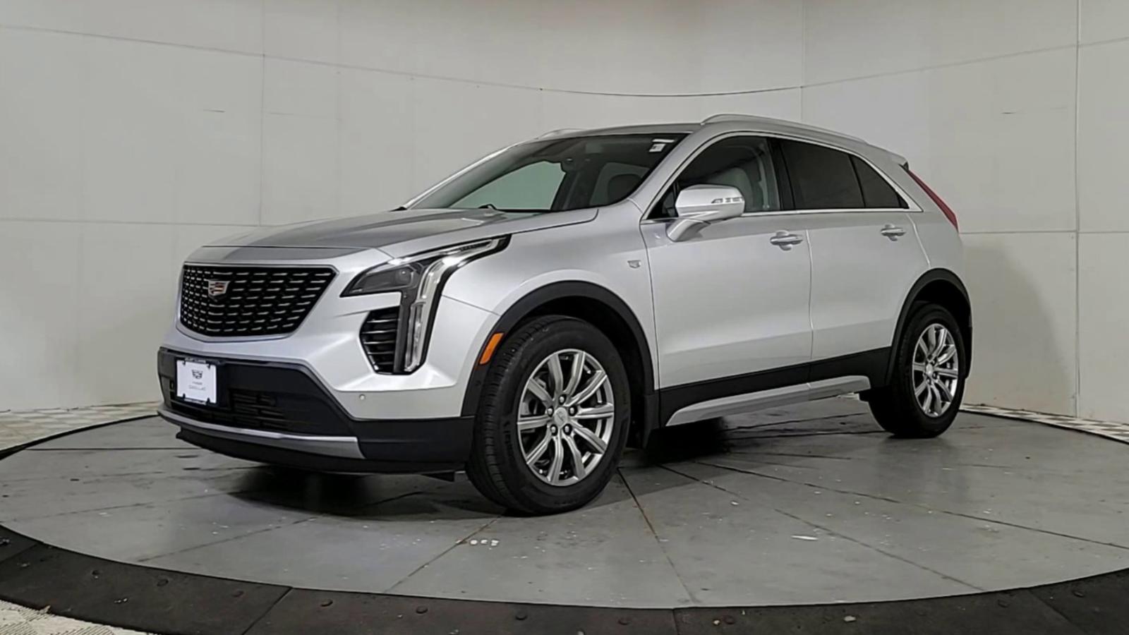 2020 Cadillac XT4 Vehicle Photo in Plainfield, IL 60586