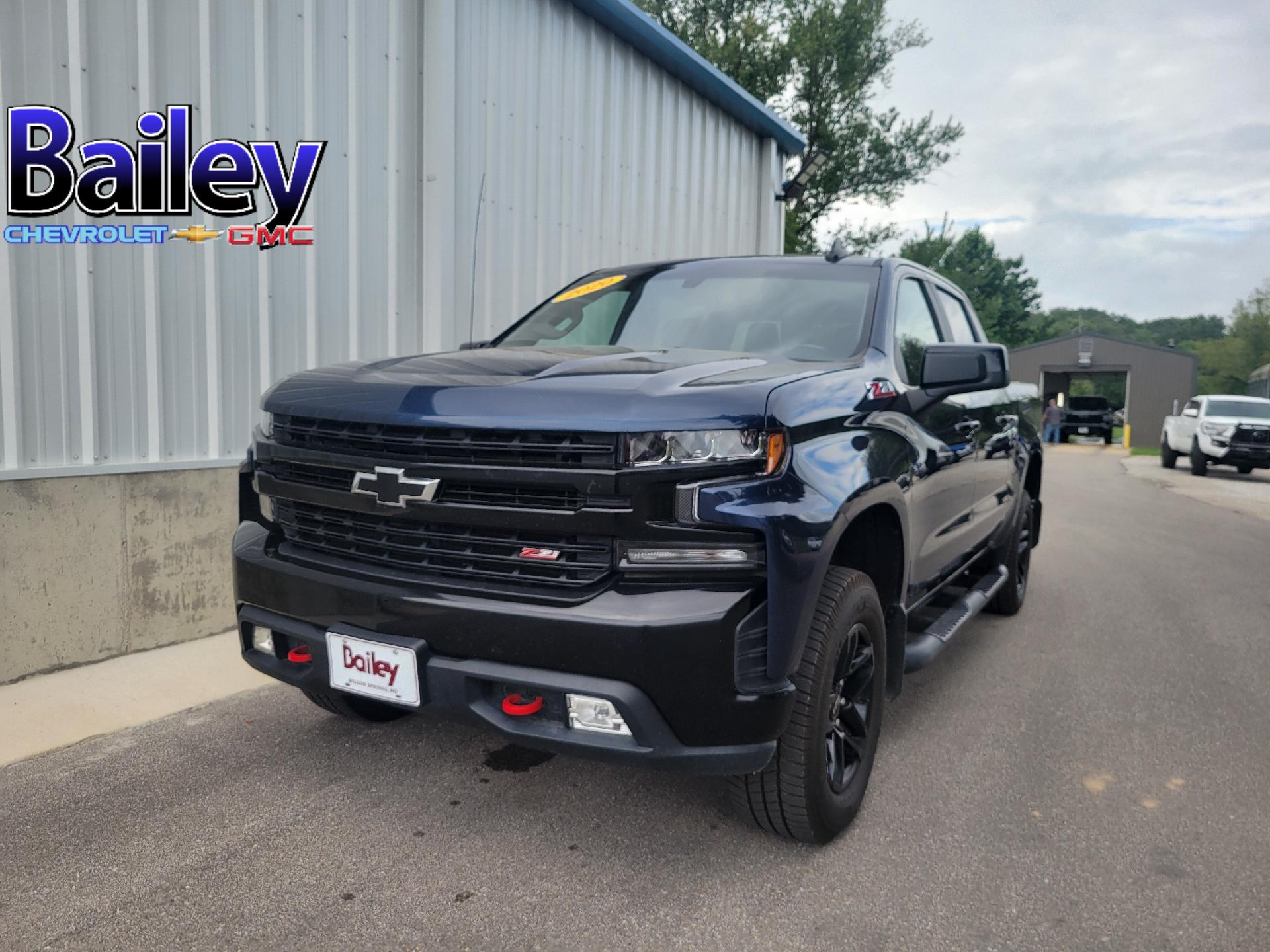 Used 2020 Chevrolet Silverado 1500 LT Trail Boss with VIN 3GCPYFED2LG354222 for sale in Willow Springs, MO