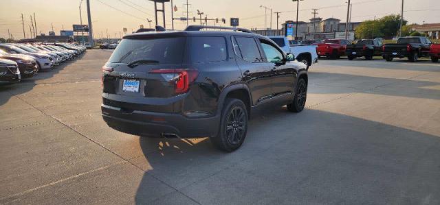 Used 2022 GMC Acadia SLT with VIN 1GKKNUL40NZ116192 for sale in Bloomington, IL