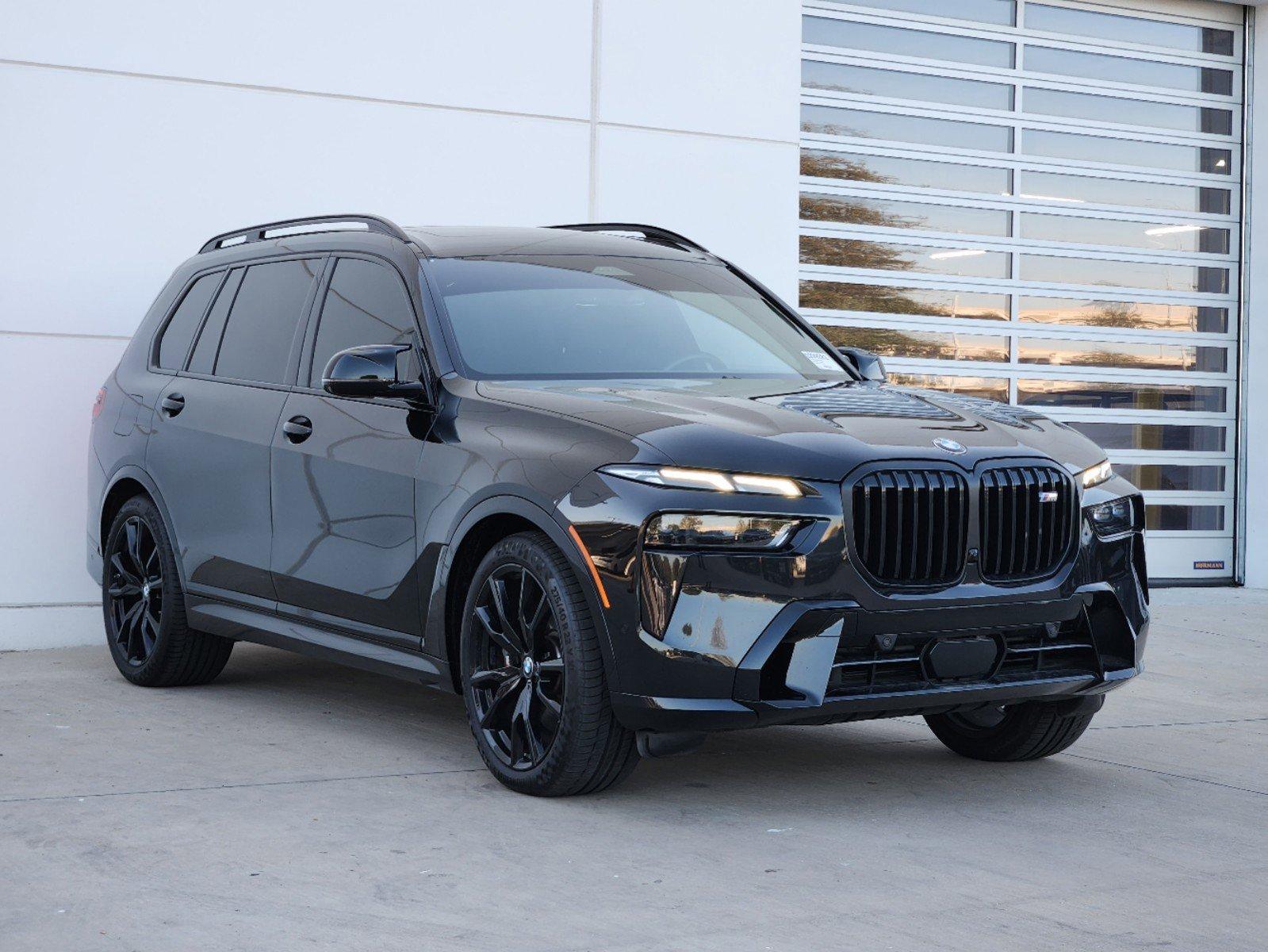 2024 BMW X7 M60i Vehicle Photo in PLANO, TX 75024