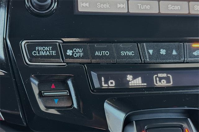 2019 Honda Odyssey Vehicle Photo in ELK GROVE, CA 95757-8703