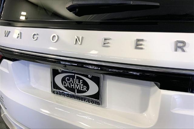 2022 Jeep Wagoneer Vehicle Photo in Kansas City, MO 64114