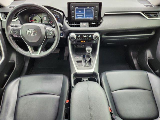 2020 Toyota RAV4 Vehicle Photo in SUGAR LAND, TX 77478-0000