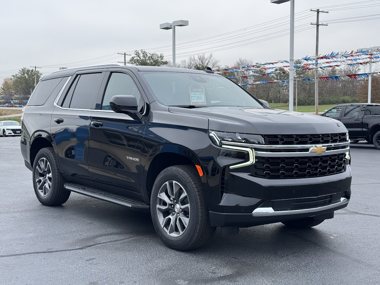 2024 Chevrolet Tahoe Vehicle Photo in BOONVILLE, IN 47601-9633