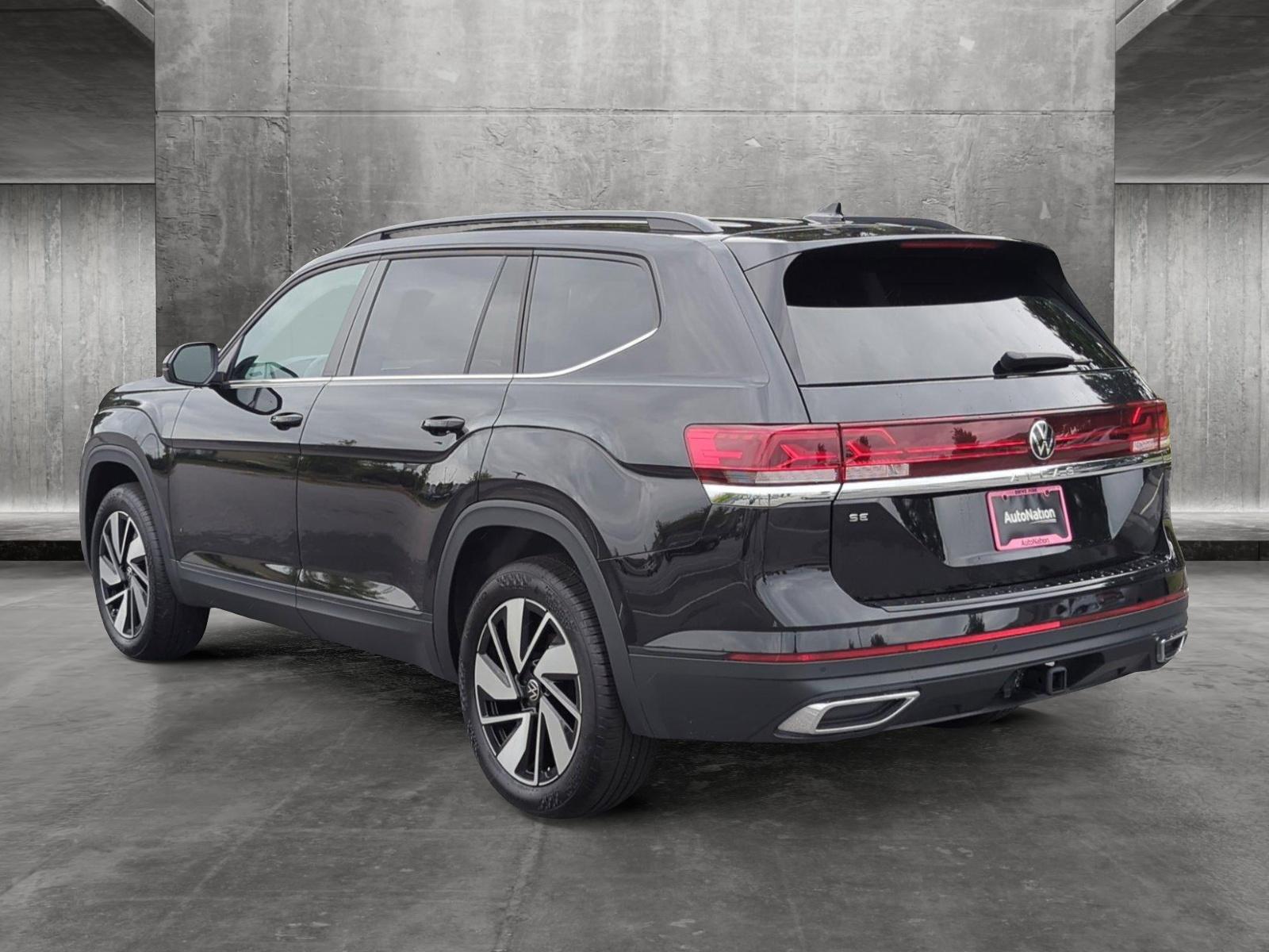 2024 Volkswagen Atlas Vehicle Photo in Clearwater, FL 33765