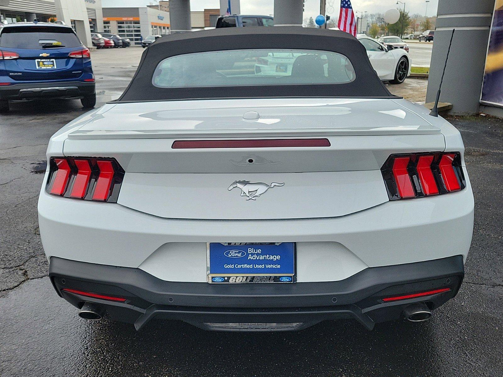 2024 Ford Mustang Vehicle Photo in Saint Charles, IL 60174