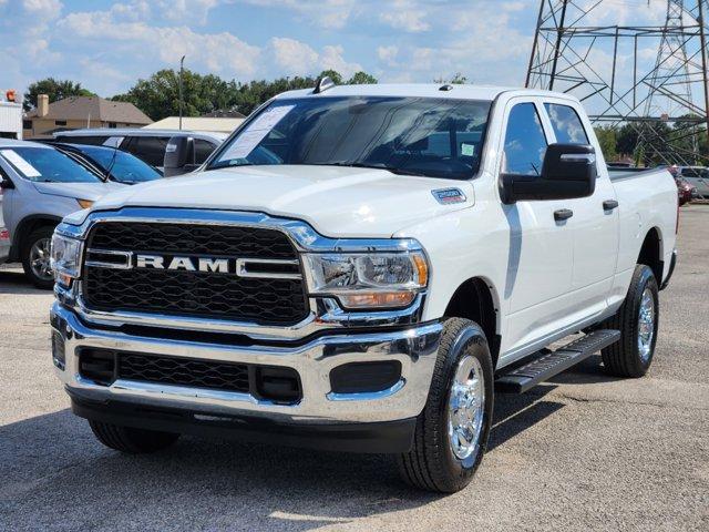 2024 Ram 2500 Vehicle Photo in SUGAR LAND, TX 77478-0000