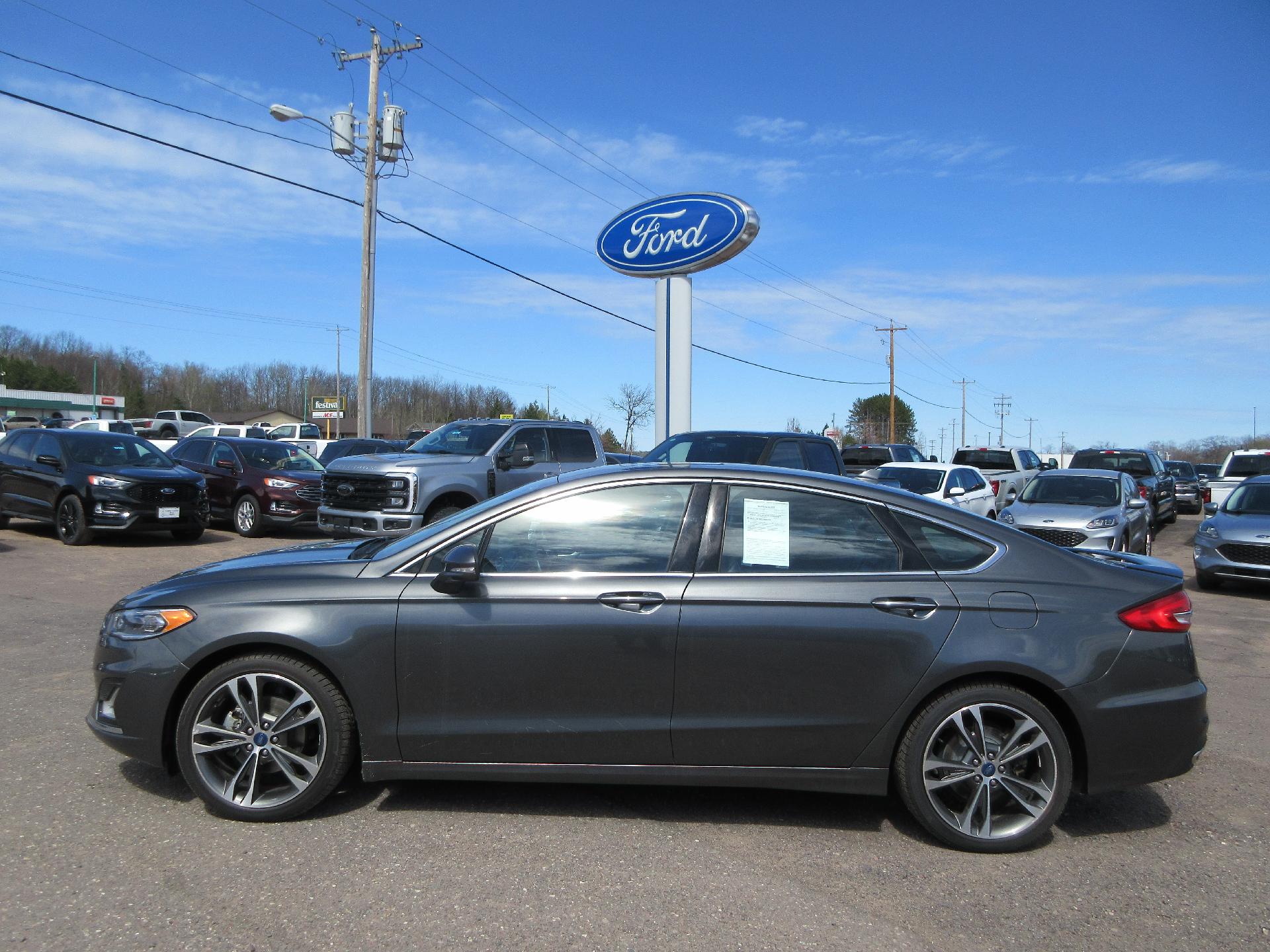 Used 2019 Ford Fusion Titanium with VIN 3FA6P0D96KR138150 for sale in Houghton, MI